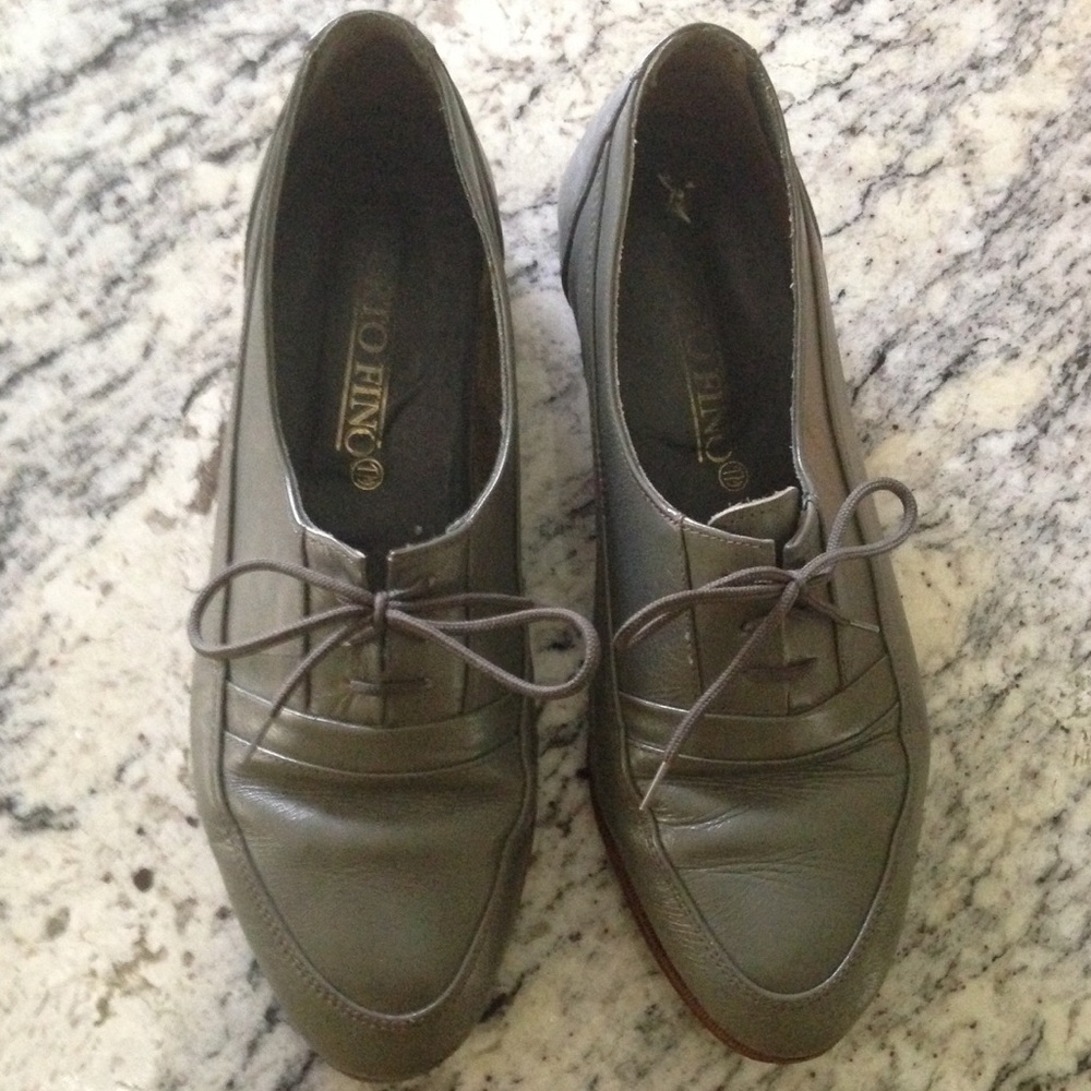 Grey leather tie up shoes